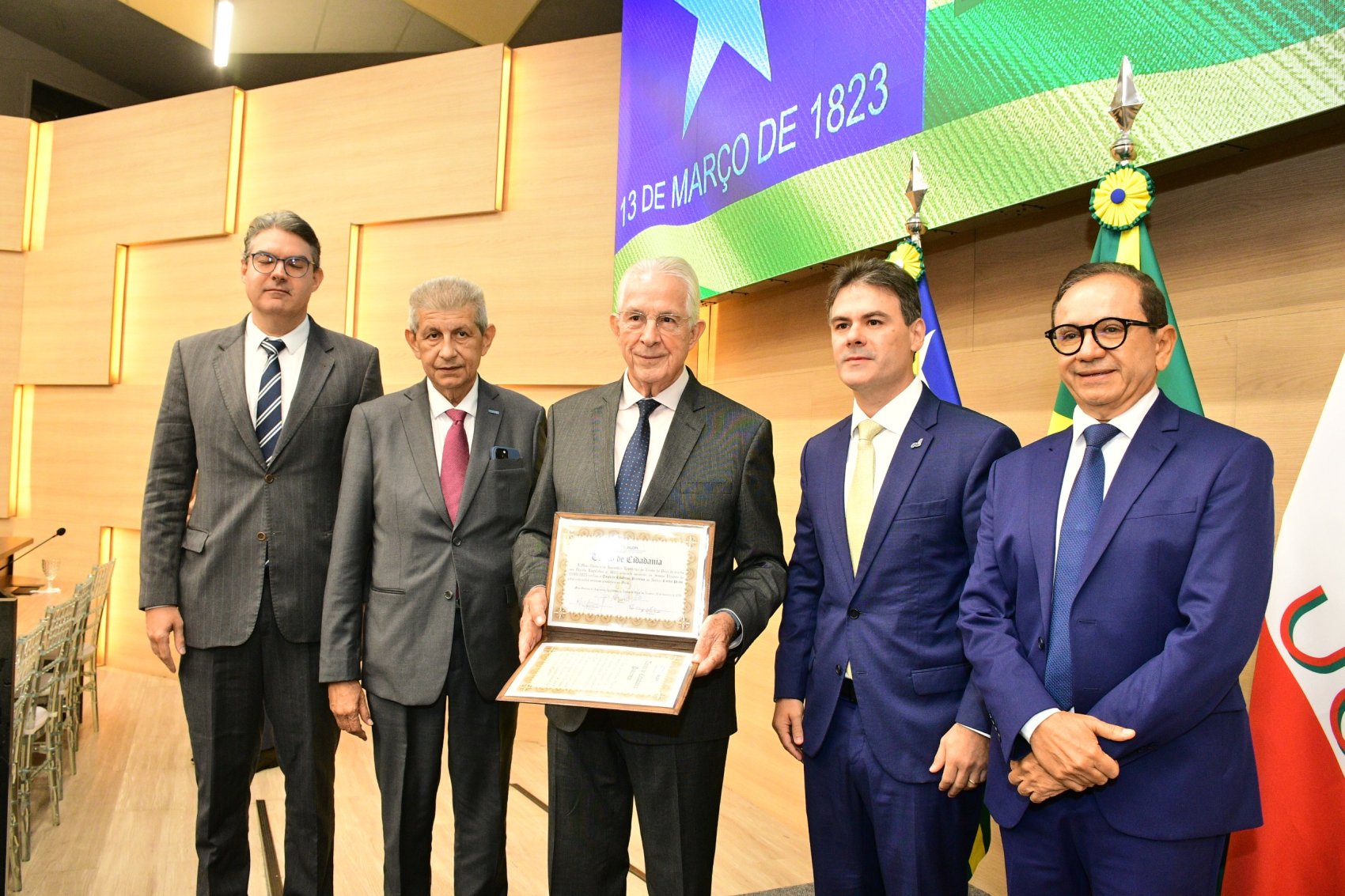 1º Vice-presidente FIEC recebe Título de Cidadão Piauiense concedido pela Assembleia Legislativa do Piauí