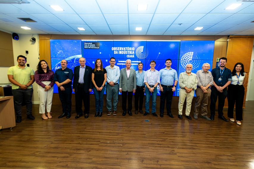 FIEC recebe visita de comitiva do Centro de Pesquisas, Desenvolvimento e Inovação da Petrobras para debater sobre energias renováveis