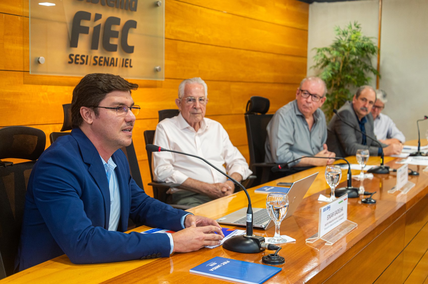 Profissional do SENAI Ceará é aprovado em 1º lugar para professor titular do ITA