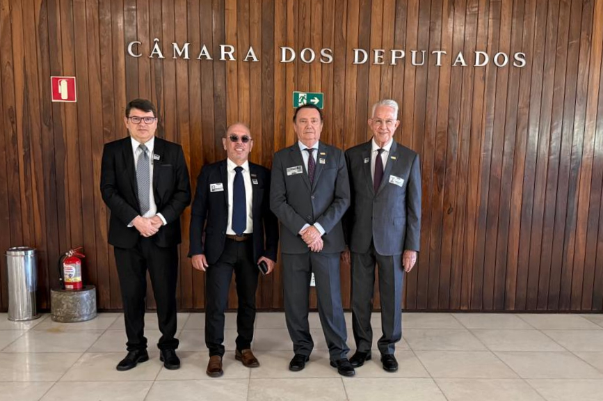 FIEC participa do lançamento da 31ª Agenda Legislativa da Indústria na Câmara dos Deputados