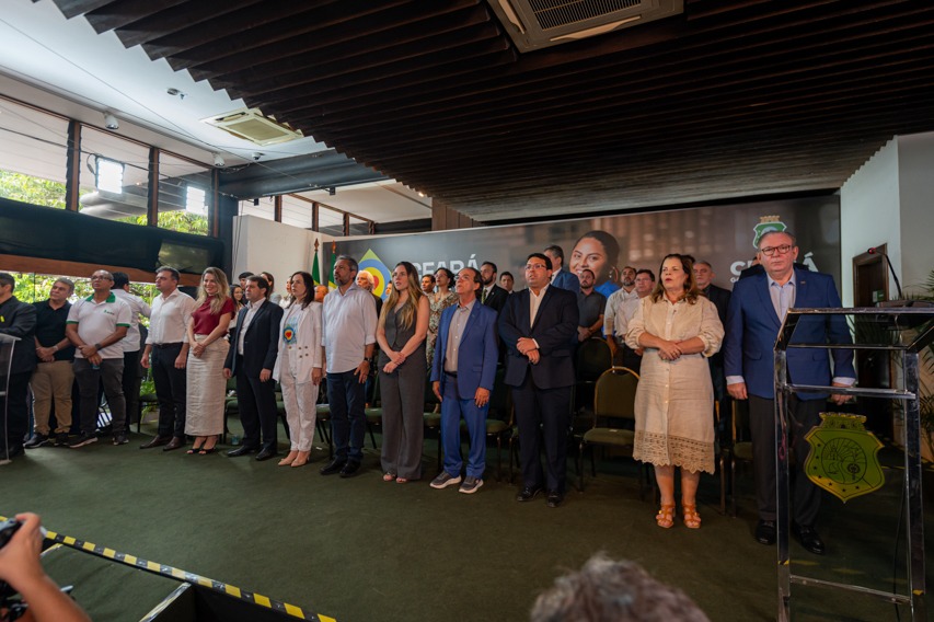 Presidente da FIEC participa do lançamento do Programa Estadual Ceará Sem Fome + Qualificação e Renda 