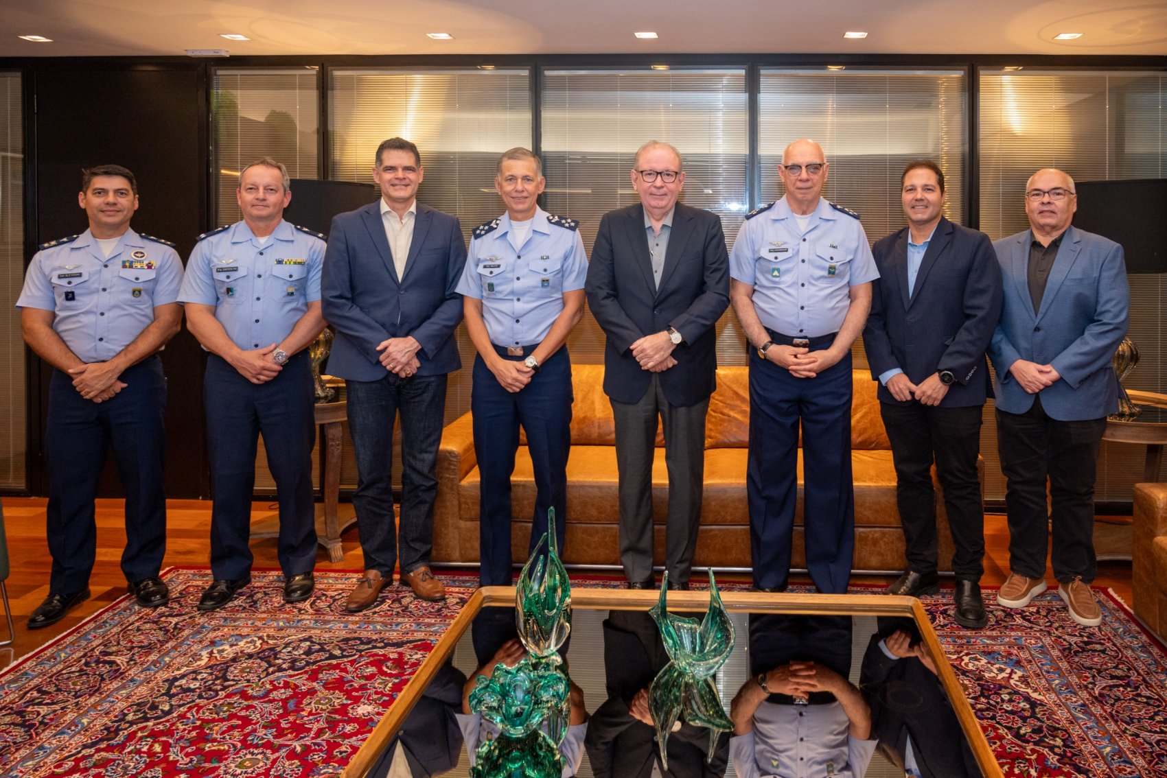Presidente da FIEC recebe representantes da FAB e Sinduscon para debater fortalecimento do setor da construção civil de Fortaleza